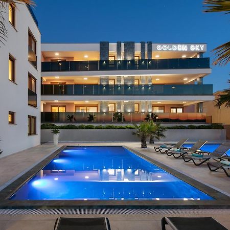 Malibu Imperial Resort Vir Dış mekan fotoğraf