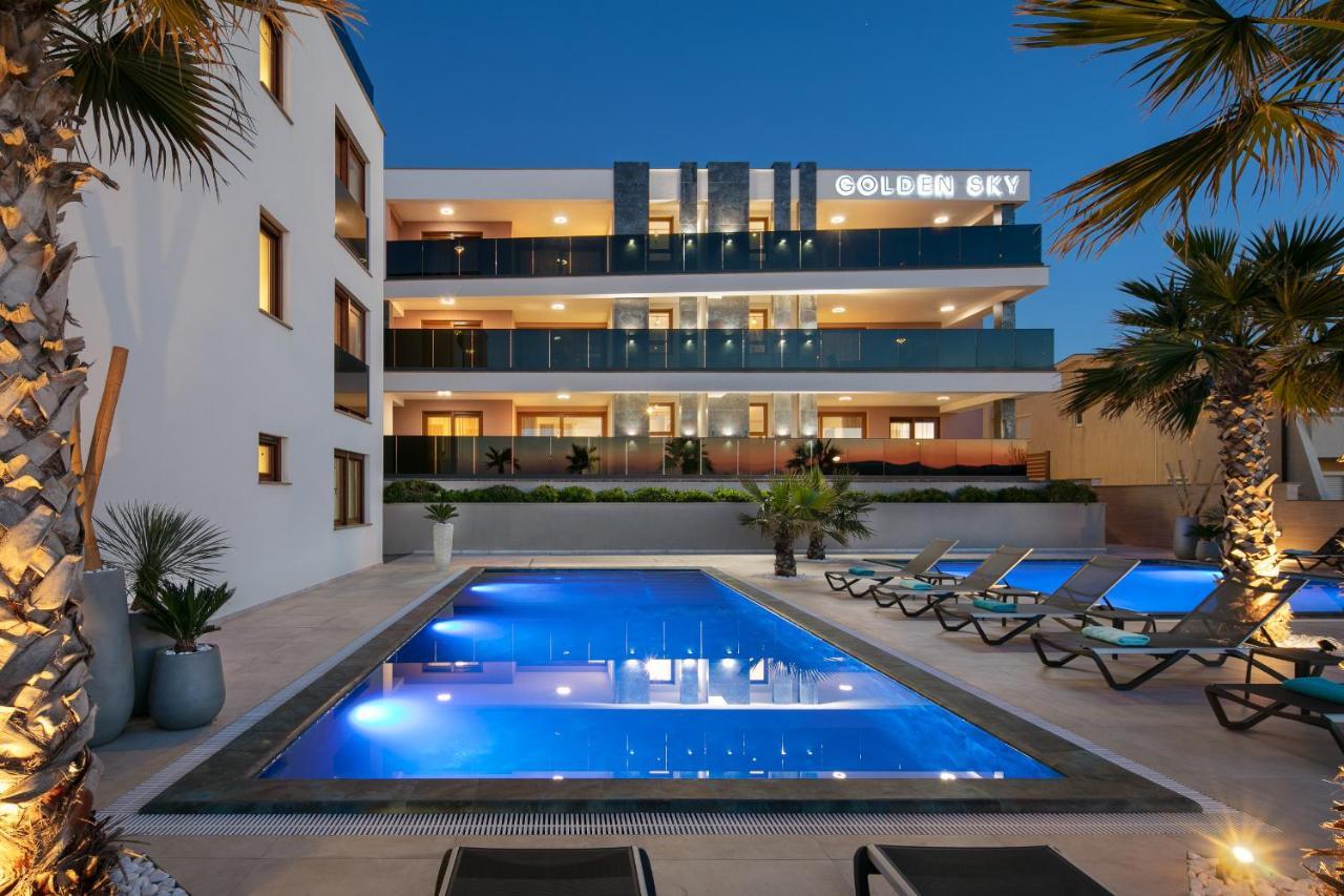 Malibu Imperial Resort Vir Dış mekan fotoğraf
